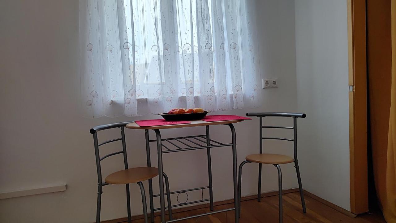 Ferienwohnung Gaensebluemchen Feistritz an der Gail Exterior foto